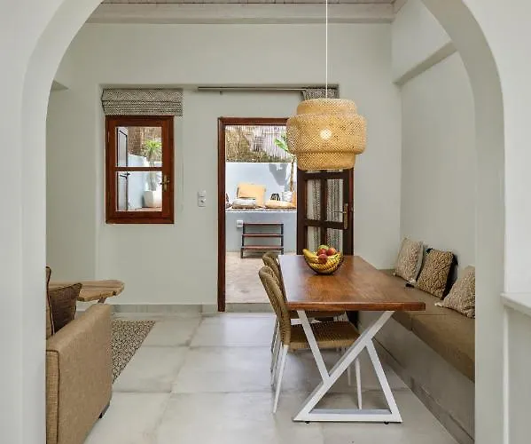 Kamares Boutique * Rethymno